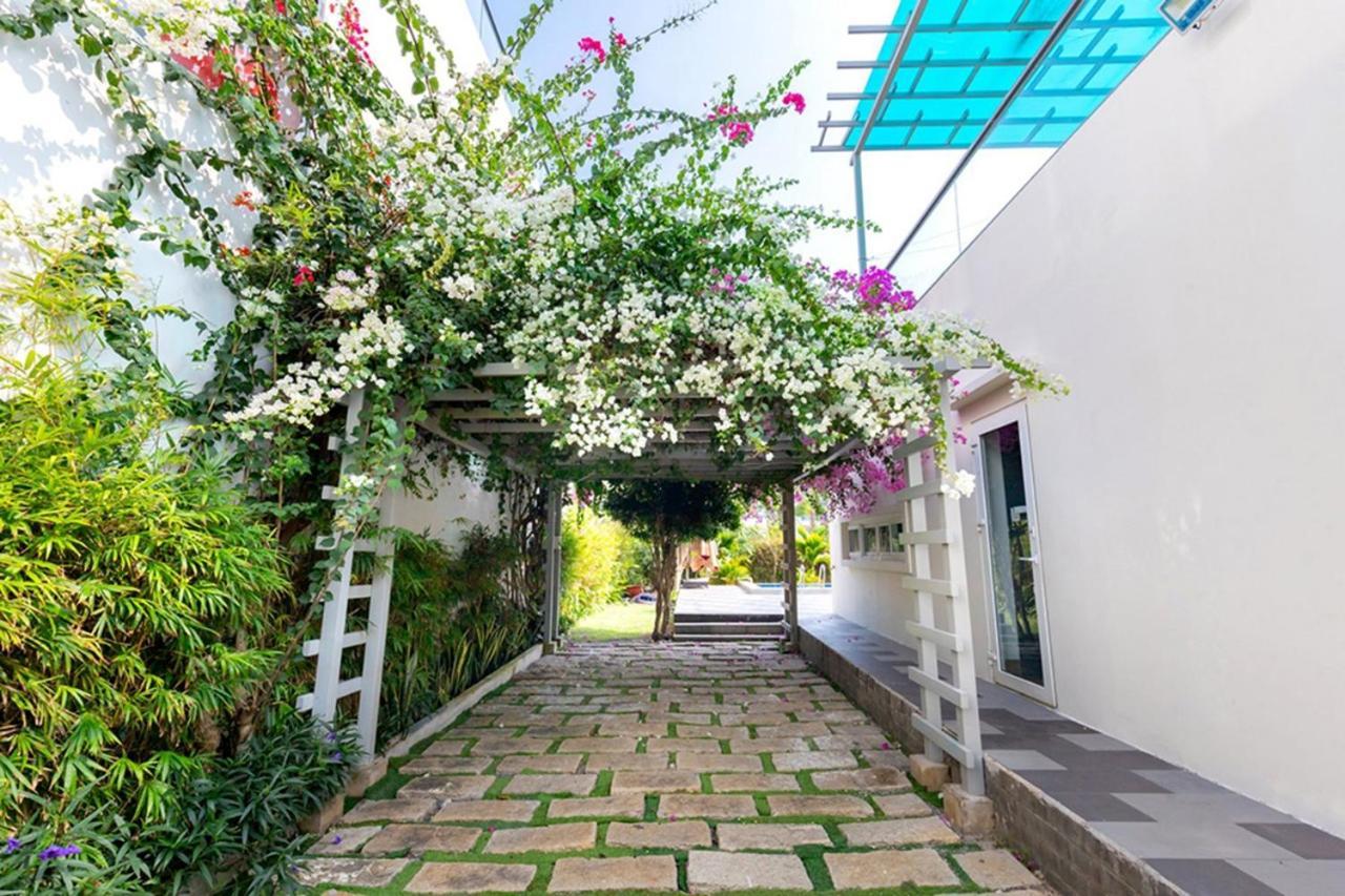 Aria Reasort - Blueshaphire Can Ho - Villa Nghi Duong Giap Bien Вунгтау Екстер'єр фото